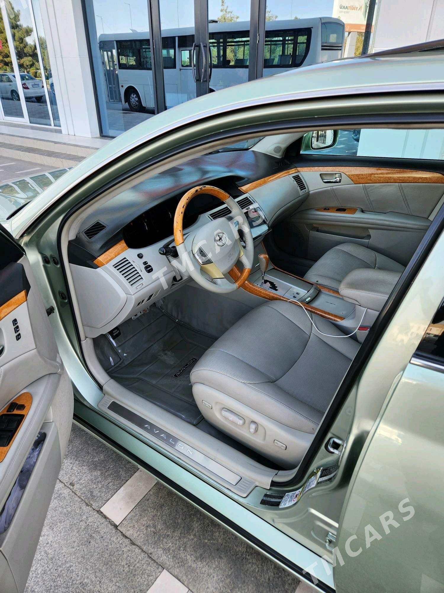 Toyota Avalon 2005 - 200 000 TMT - Мары - img 7