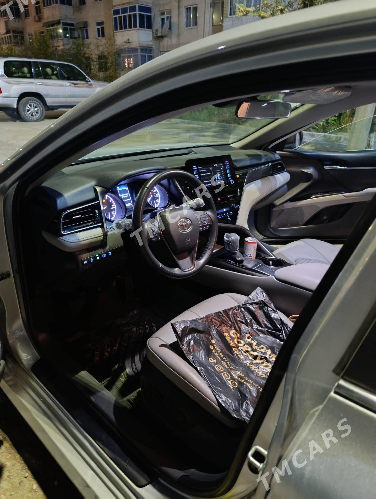 Toyota Camry 2022 - 325 000 TMT - Туркменабат - img 5