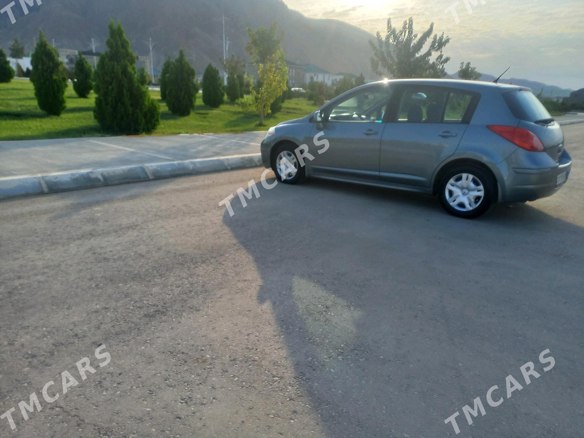 Nissan Versa 2010 - 119 000 TMT - Balkanabat - img 1