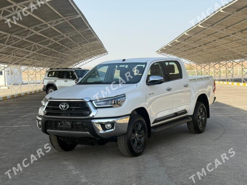 Toyota Hilux 2025 - 715 000 TMT - Ашхабад - img 9