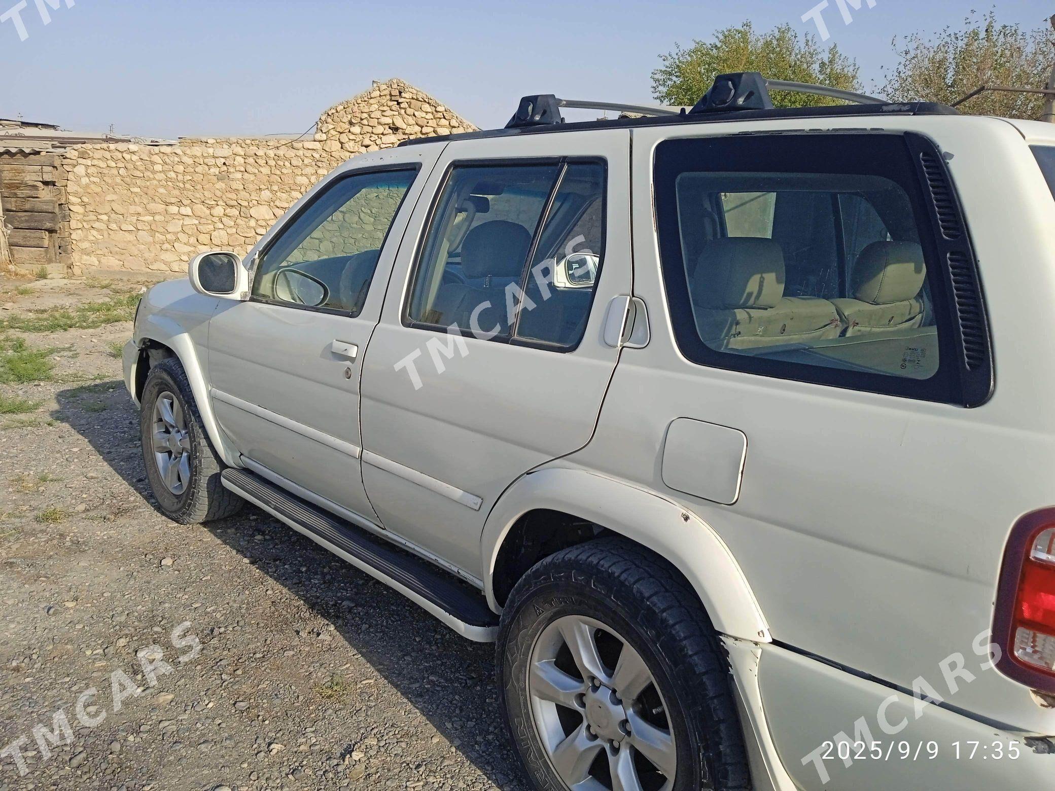 Nissan Pathfinder 2004 - 90 000 TMT - Гызыларбат - img 5