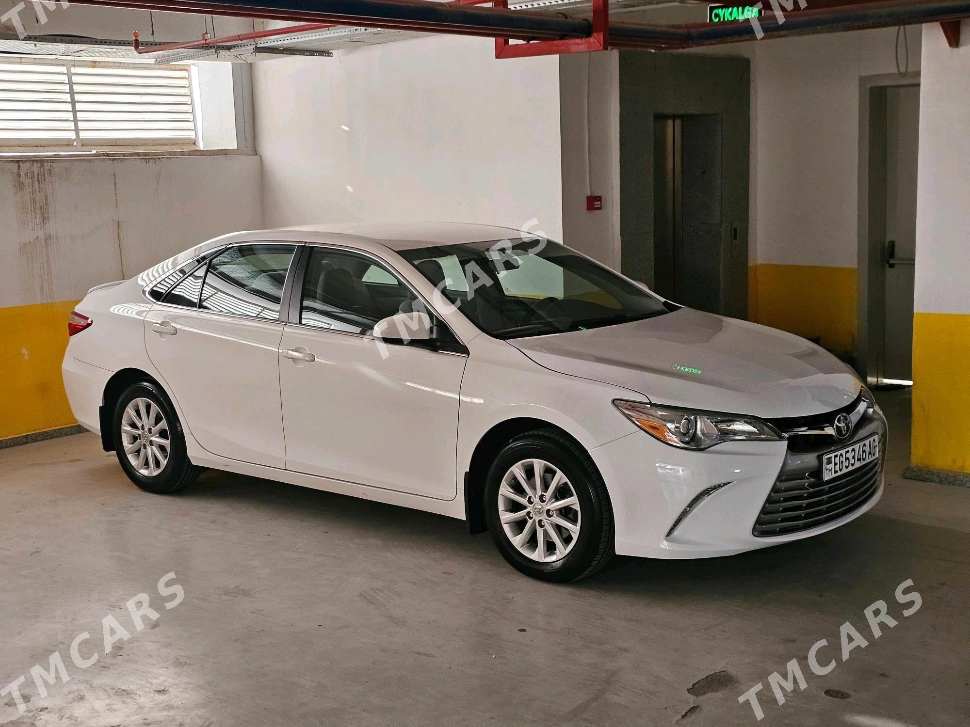 Toyota Camry 2017 - 256 000 TMT - Aşgabat - img 1