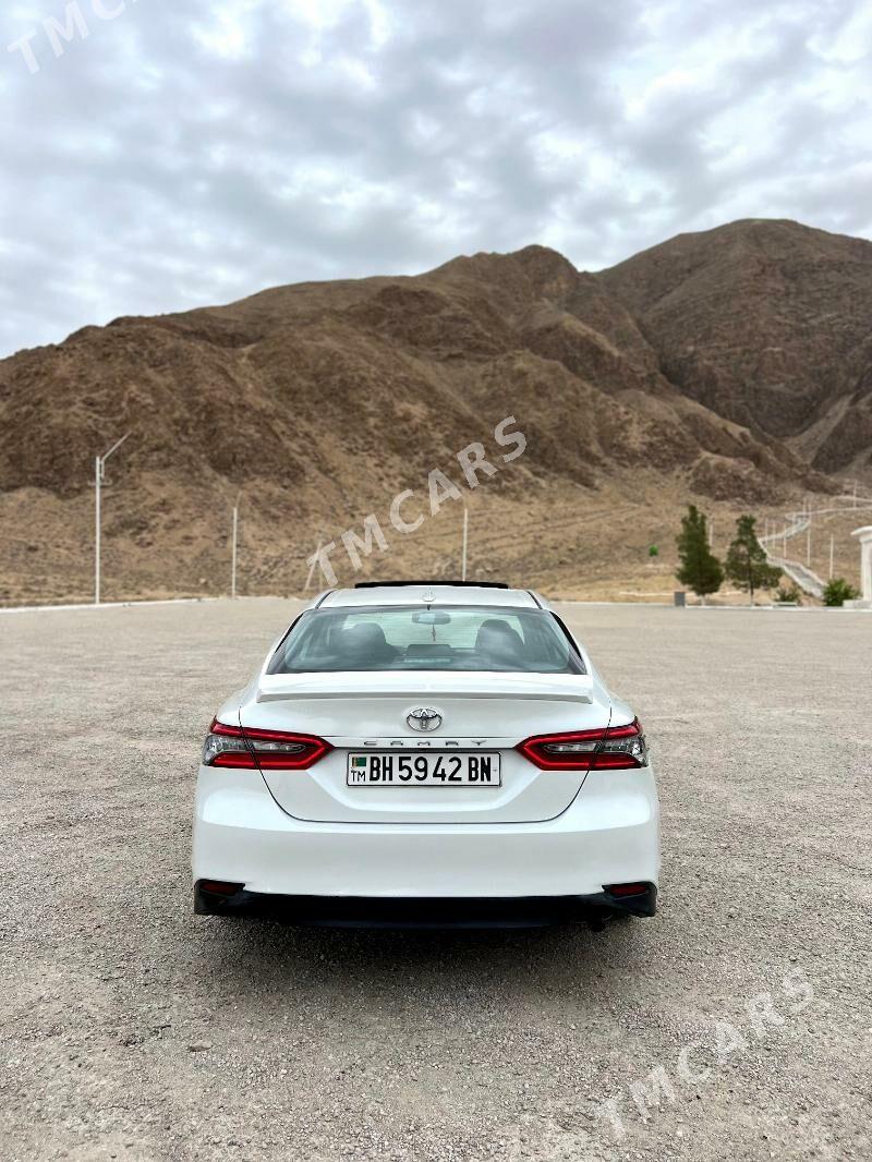 Toyota Camry 2022 - 315 000 TMT - Balkanabat - img 3