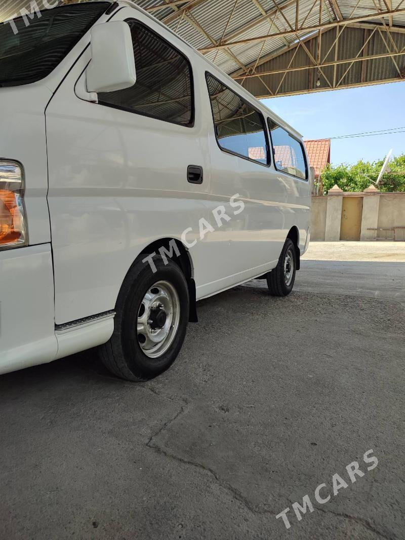 Nissan Urvan 2008 - 170 000 TMT - Türkmenbaşy - img 4