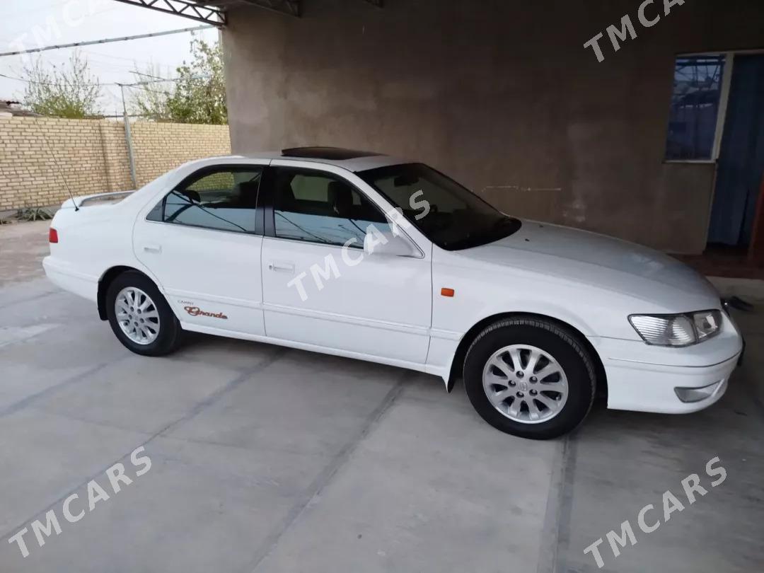 Toyota Camry 1999 - 150 000 TMT - Baýramaly - img 3
