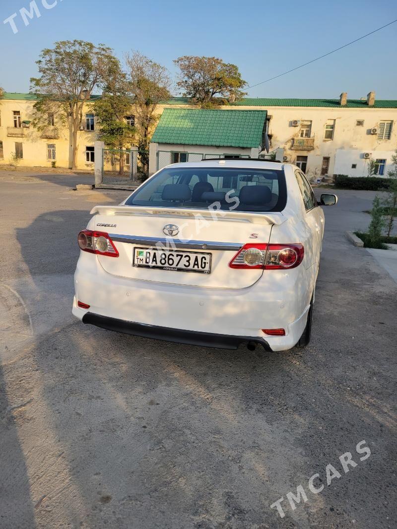 Toyota Corolla 2011 - 164 000 TMT - 2 mkr - img 3