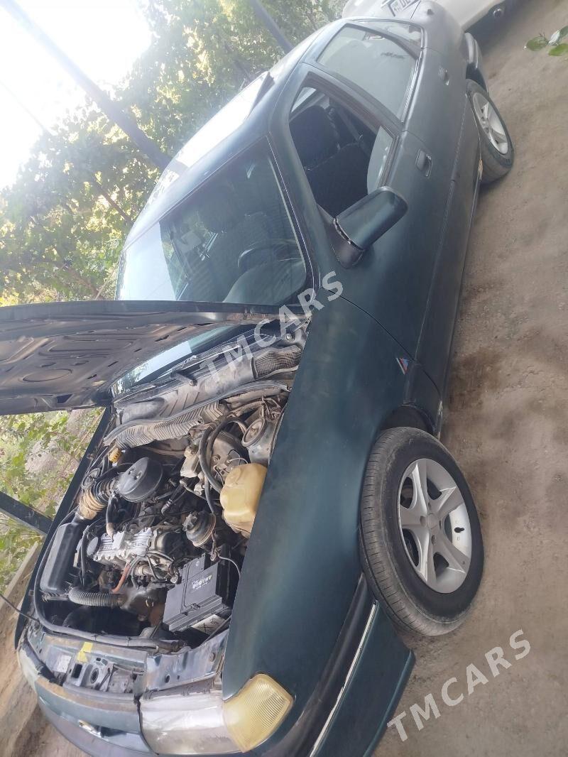 Opel Vectra 1994 - 40 000 TMT - Дашогуз - img 1