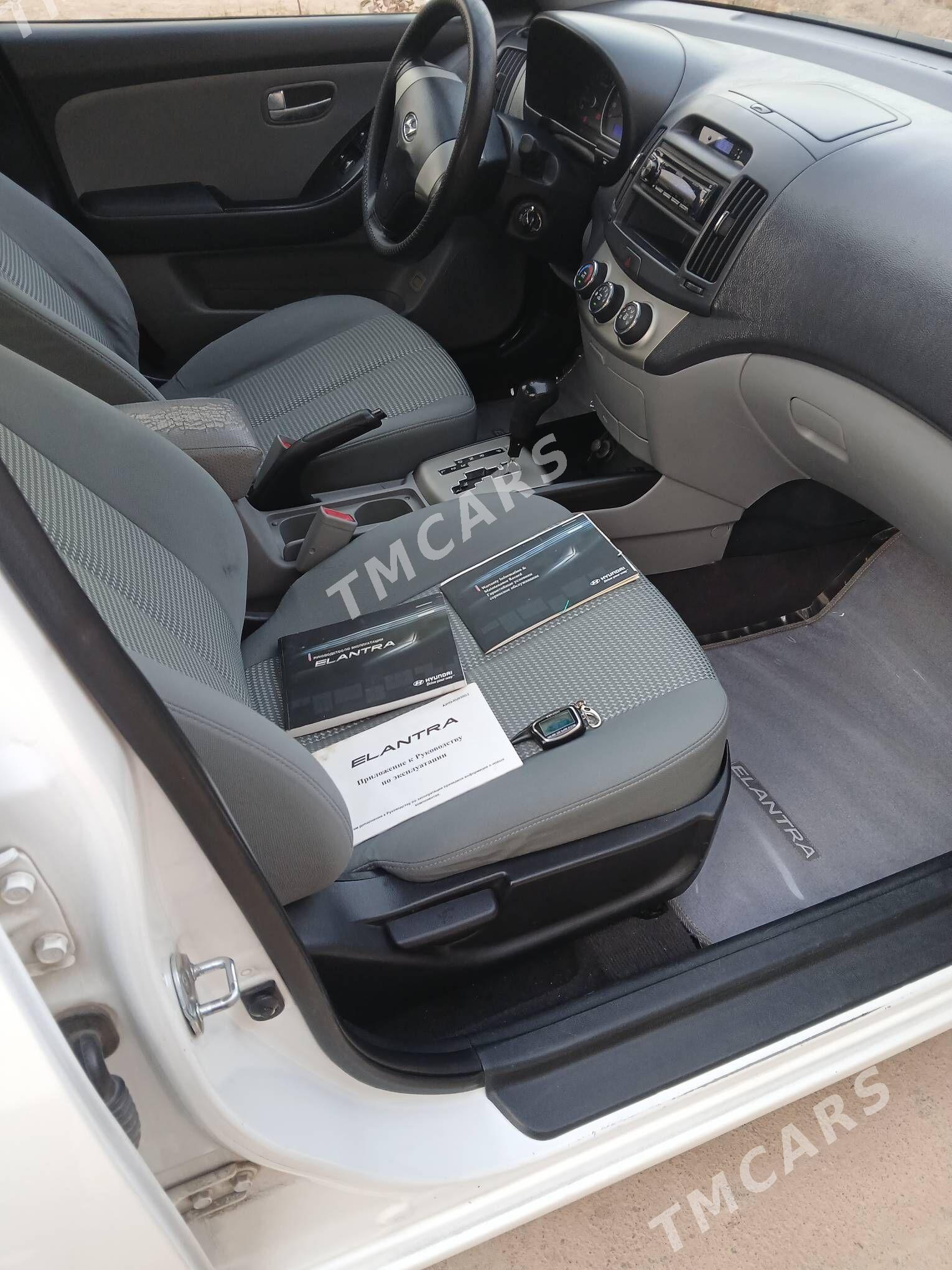 Hyundai Elantra 2009 - 140 000 TMT - Ашхабад - img 3