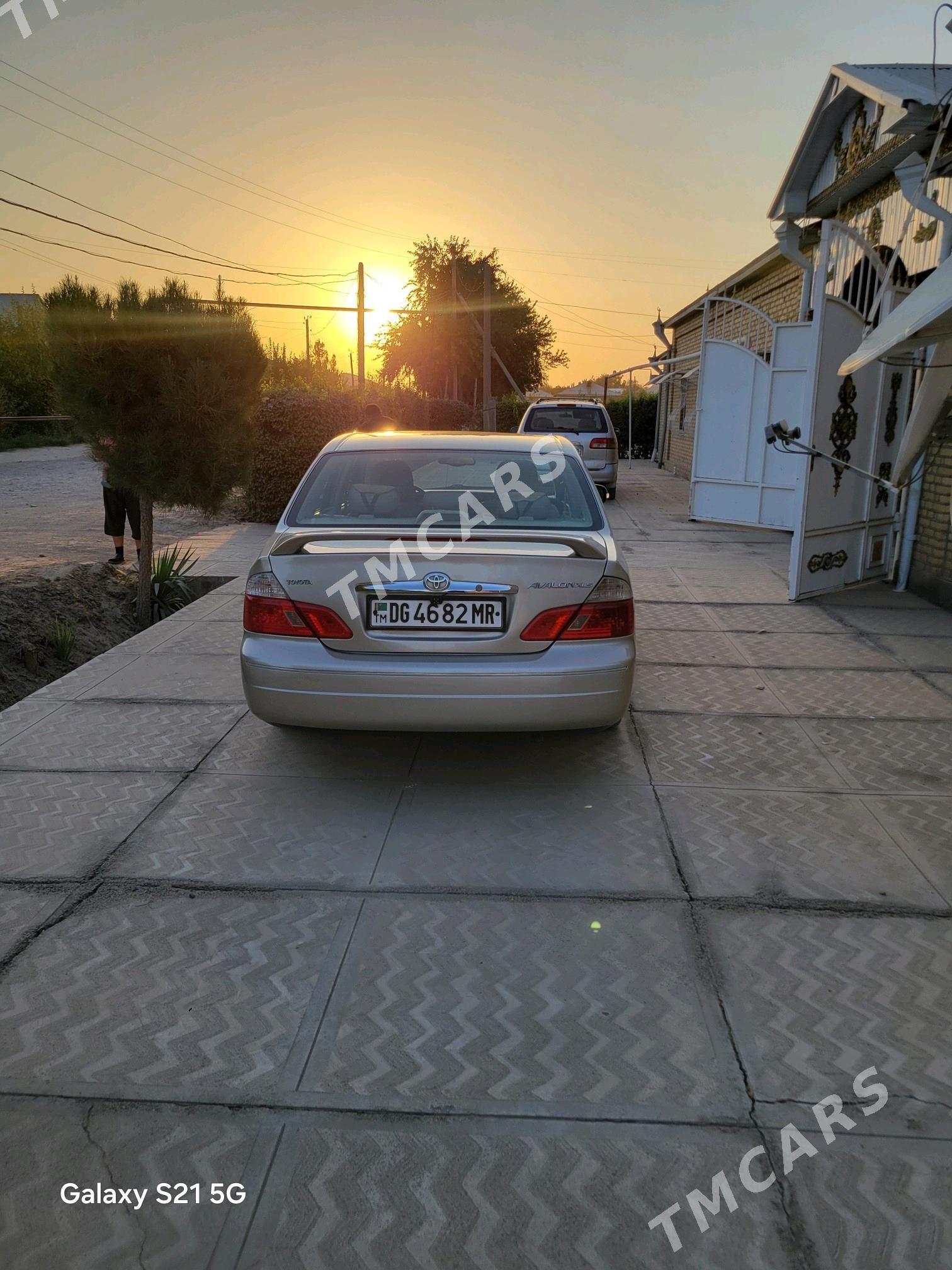 Toyota Avalon 2002 - 185 000 TMT - Ýolöten - img 3