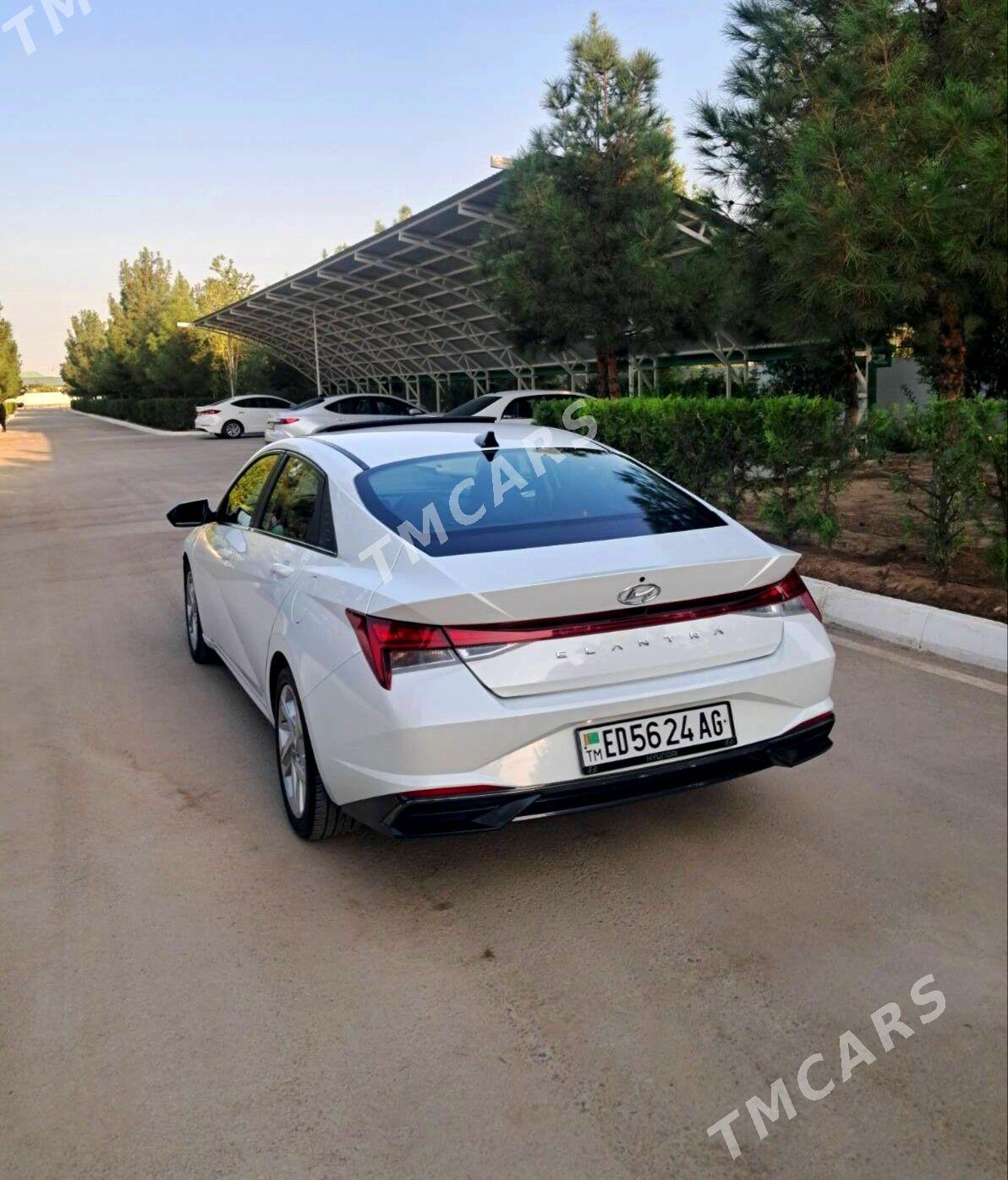 Hyundai Elantra 2022 - 270 000 TMT - Бузмеин ГРЭС - img 9
