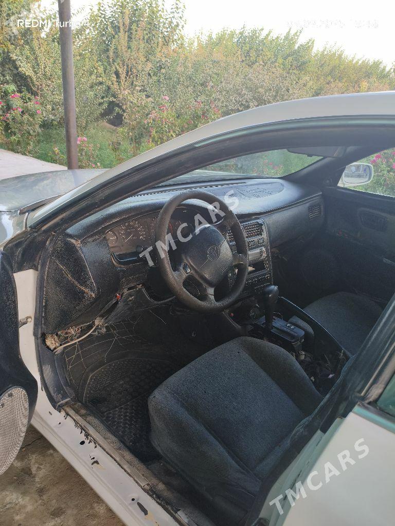 Toyota Corolla 1995 - 40 000 TMT - Türkmengala - img 4