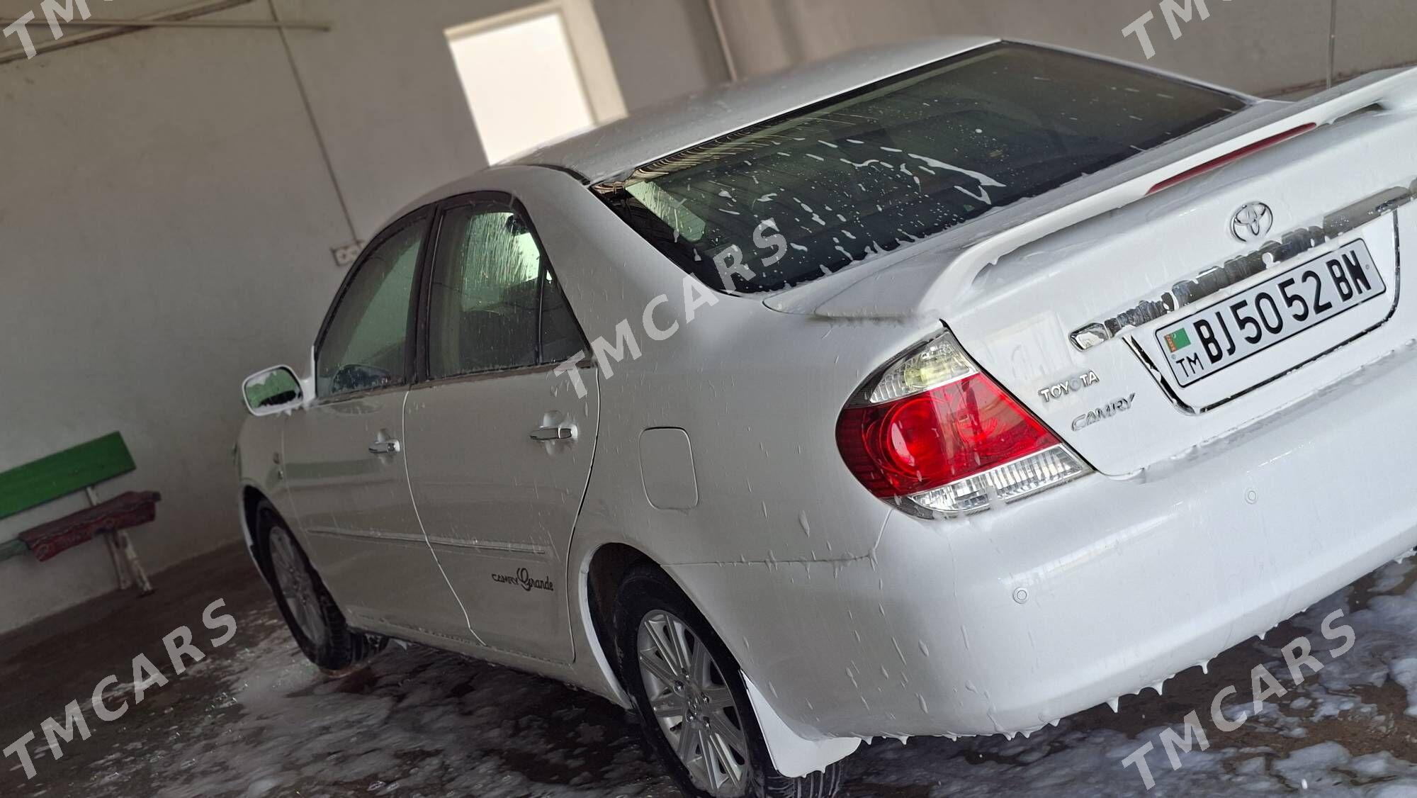 Toyota Camry 2002 - 186 000 TMT - Gyzylarbat - img 4