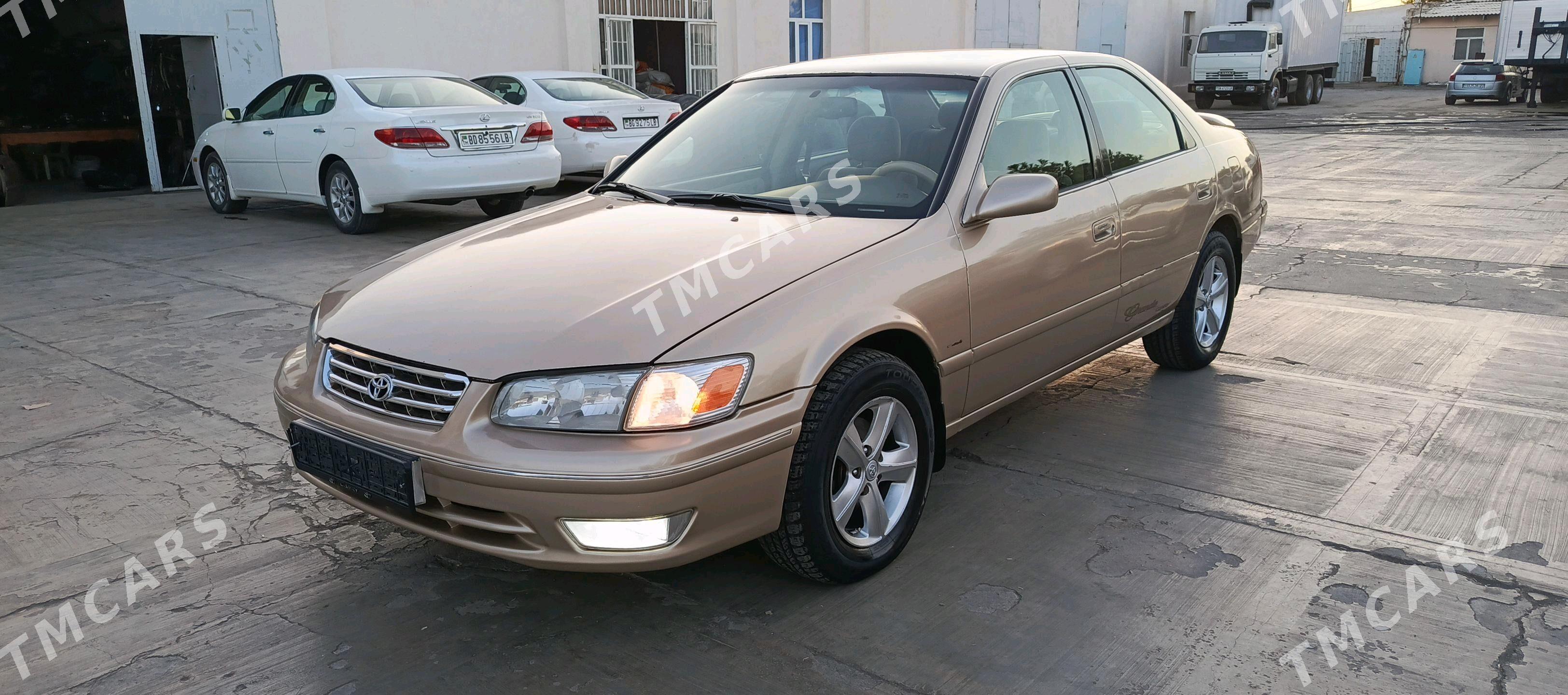 Toyota Camry 2001 - 130 000 TMT - Sakar - img 2