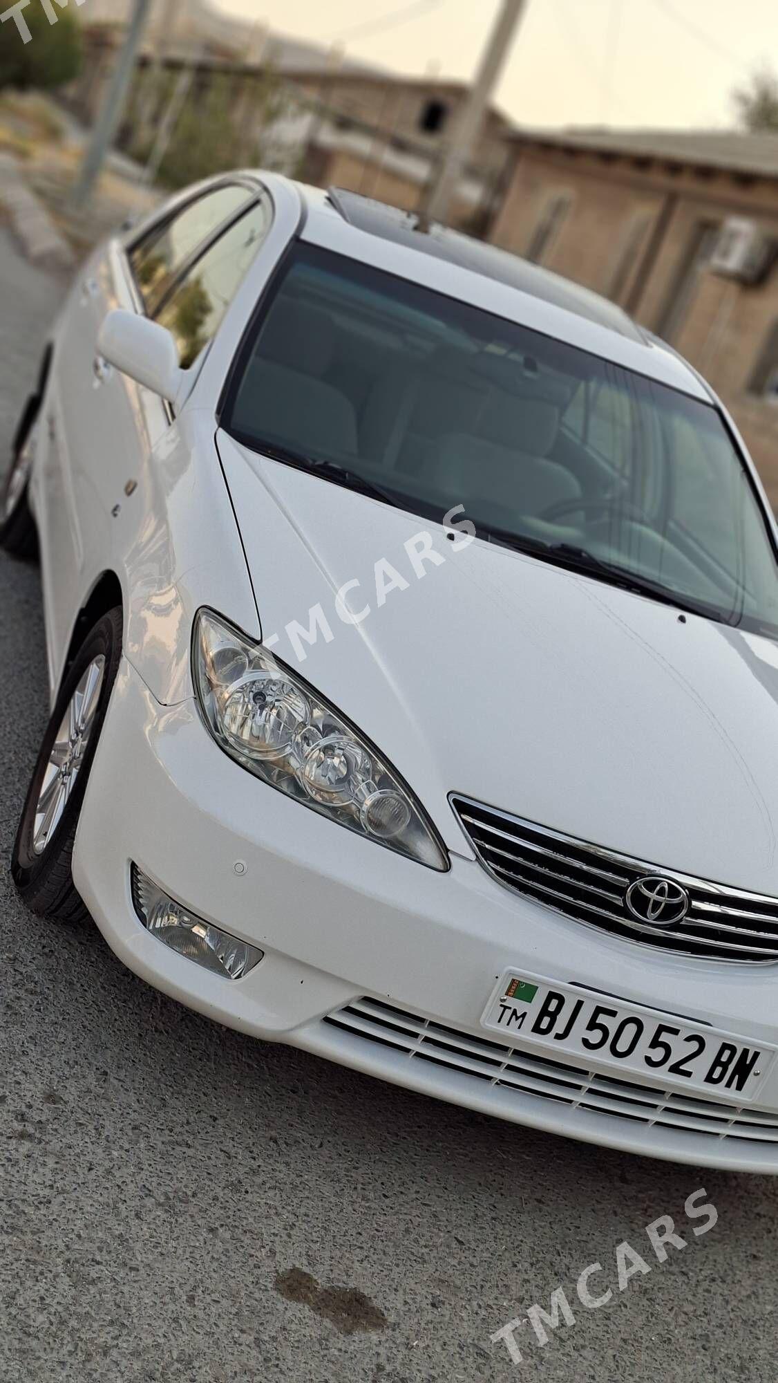 Toyota Camry 2002 - 186 000 TMT - Gyzylarbat - img 5