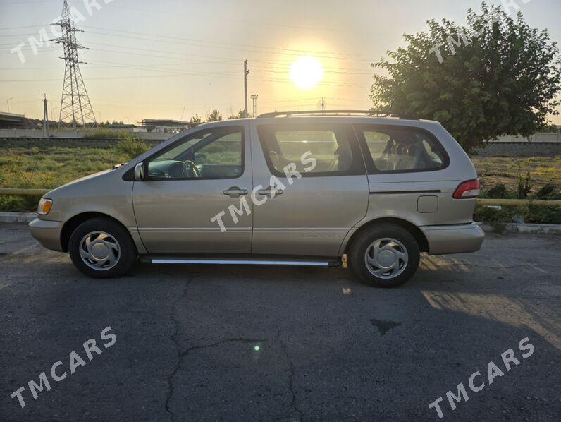 Toyota Sienna 2003 - 200 000 TMT - Türkmenabat - img 1