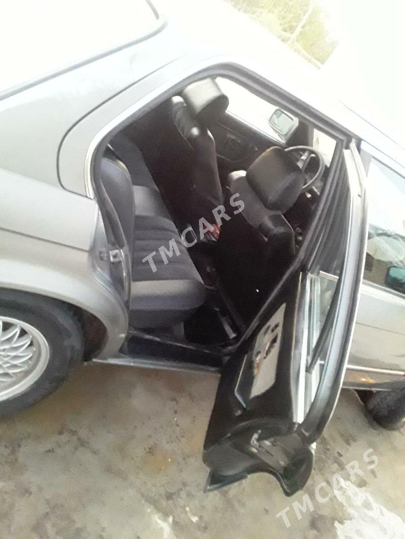 BMW 325 1985 - 29 000 TMT - Сакар - img 2