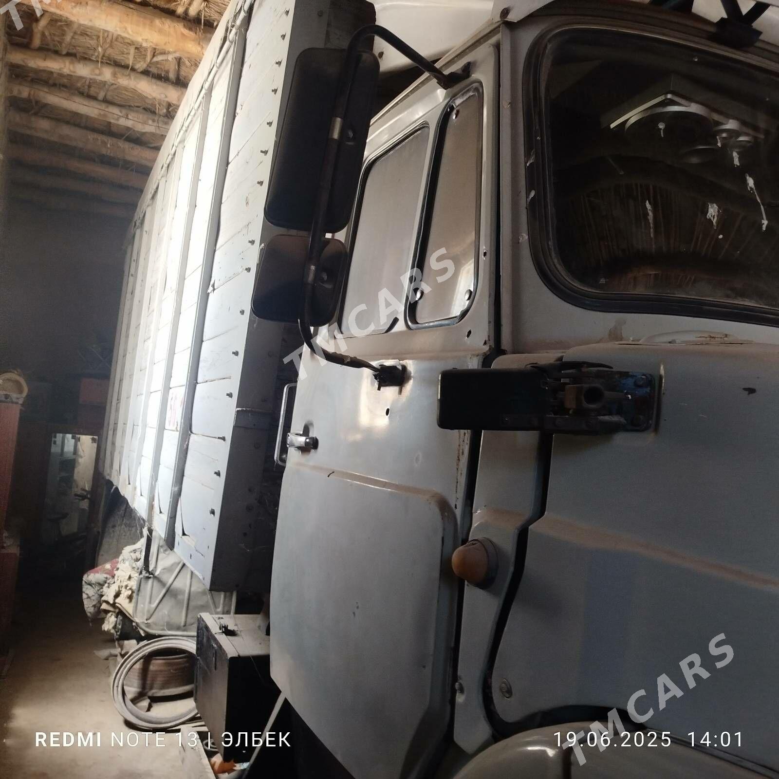Zil 4331 1993 - 90 000 TMT - Гурбансолтан Едже - img 3