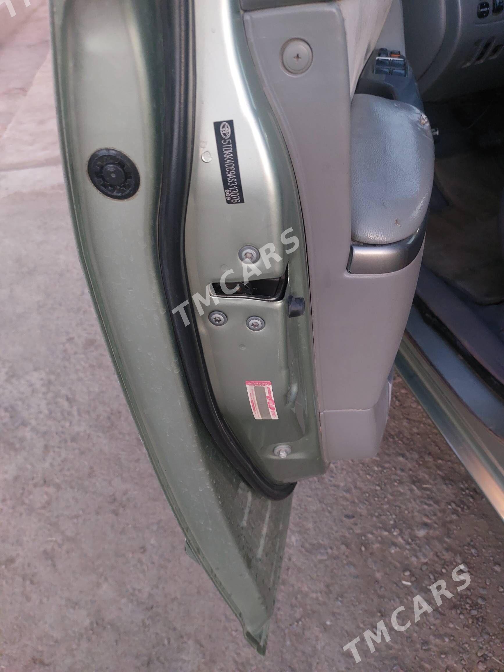Toyota Sienna 2009 - 270 000 TMT - Дашогуз - img 3
