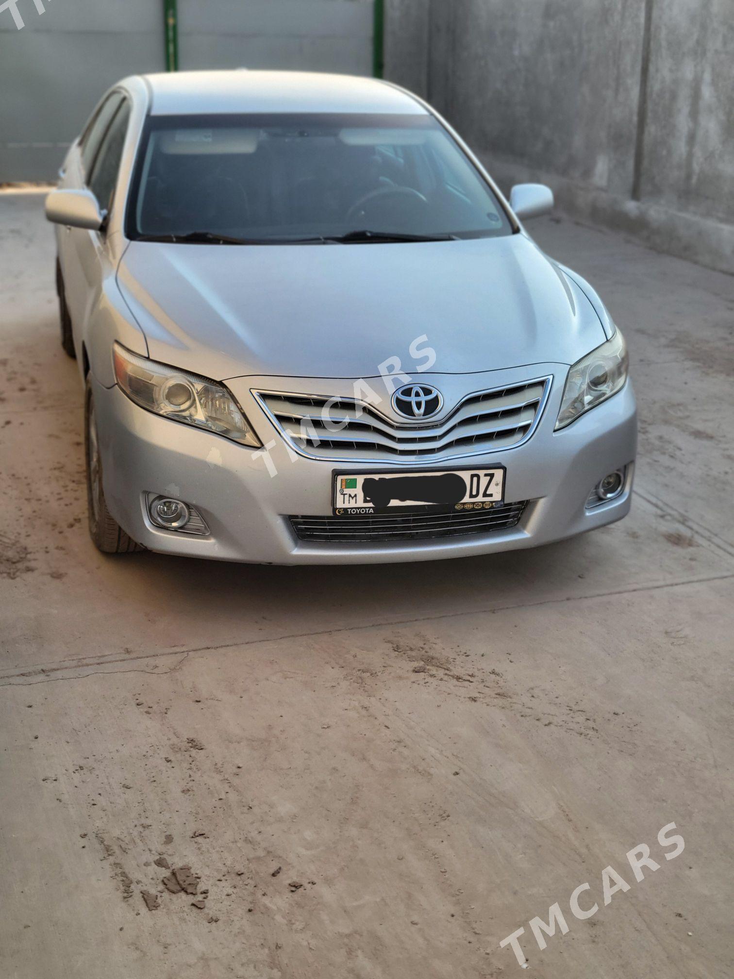 Toyota Camry 2010 - 225 000 TMT - Дашогуз - img 1
