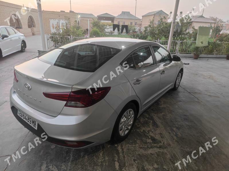 Hyundai Elantra 2019 - 190 000 TMT - Mary - img 2