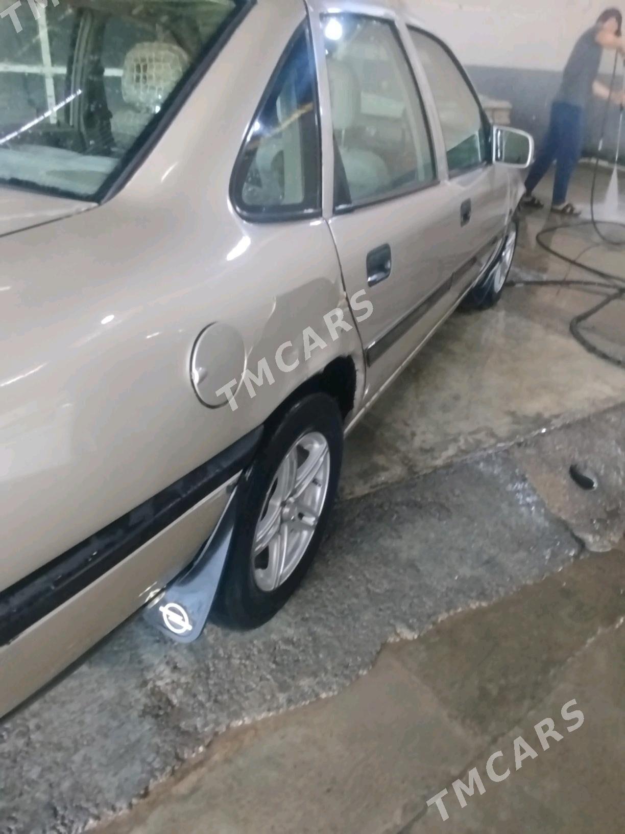 Opel Vectra 1992 - 30 000 TMT - Мары - img 8