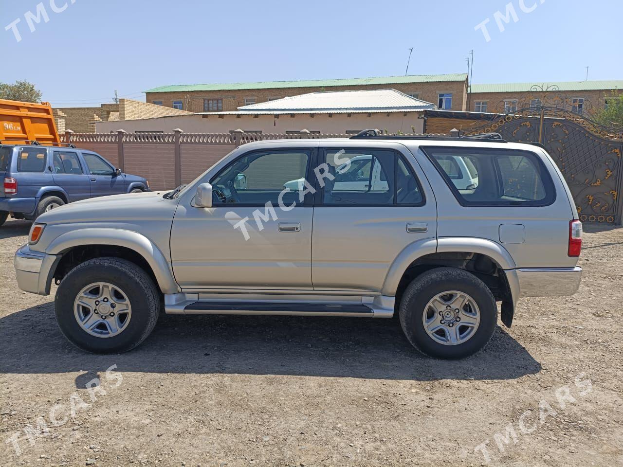 Toyota 4Runner 2001 - 145 000 TMT - Туркменабат - img 1