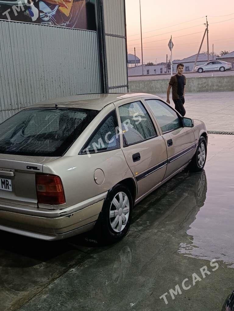 Opel Vectra 1992 - 25 000 TMT - Мары - img 2