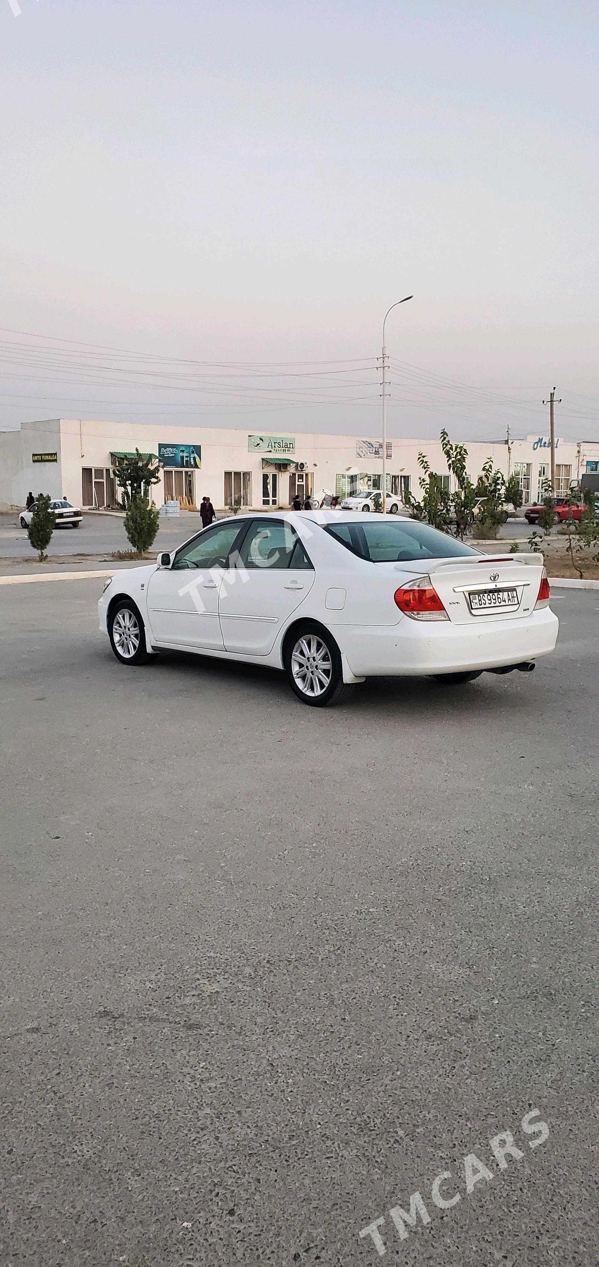 Toyota Camry 2003 - 155 000 TMT - Бахарден - img 4