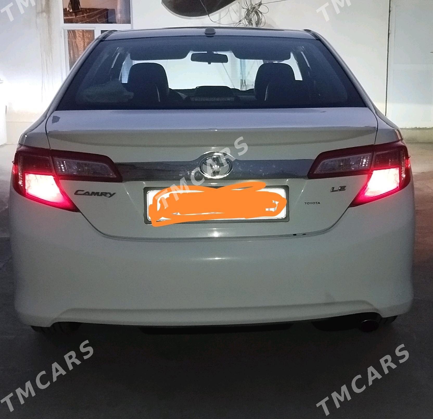 Toyota Camry 2013 - 230 000 TMT - Анев - img 9