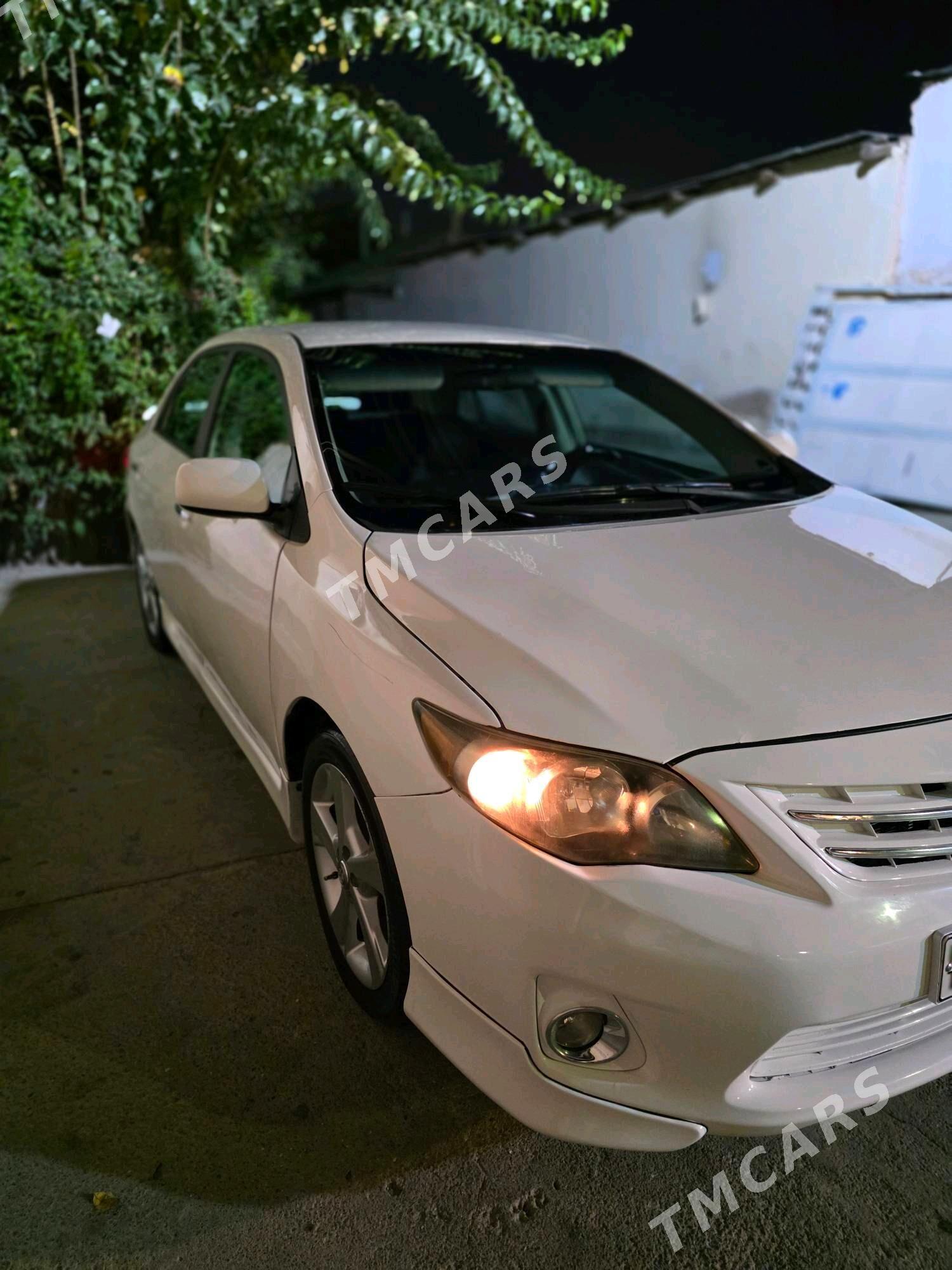 Toyota Corolla 2011 - 152 000 TMT - Ашхабад - img 2