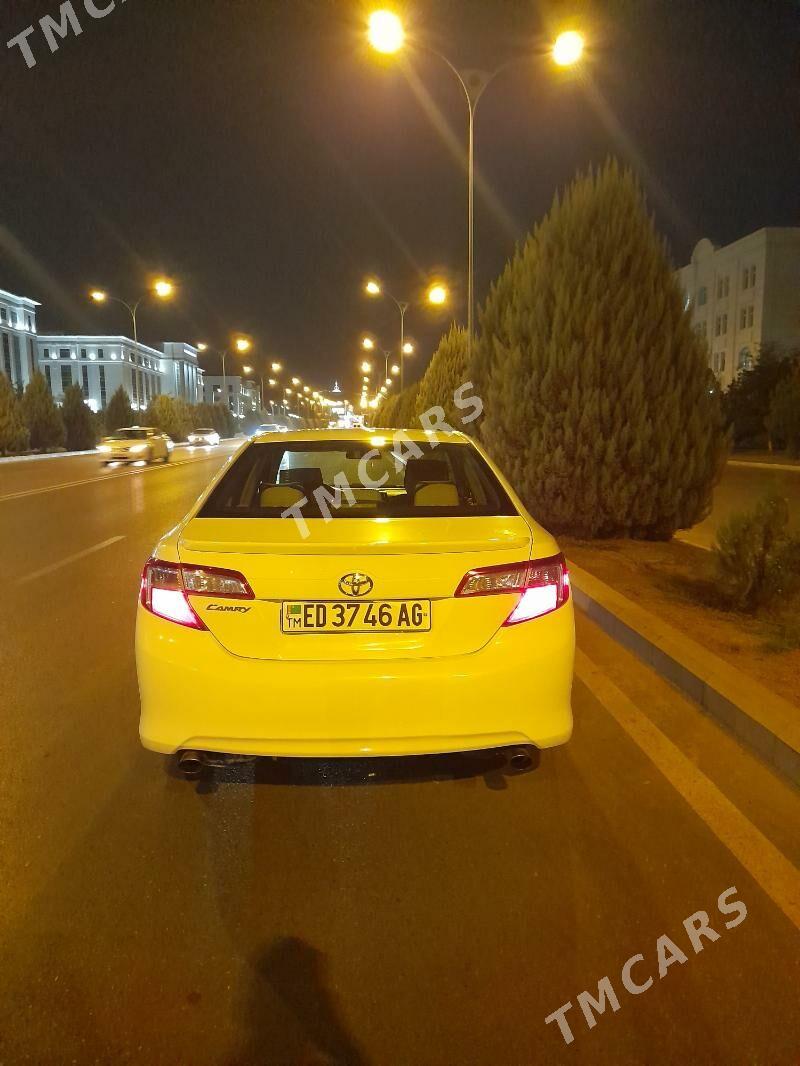 Toyota Camry 2012 - 200 000 TMT - Гёкдже - img 2