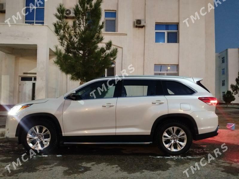 Toyota Highlander 2019 - 420 000 TMT - Türkmenabat - img 2
