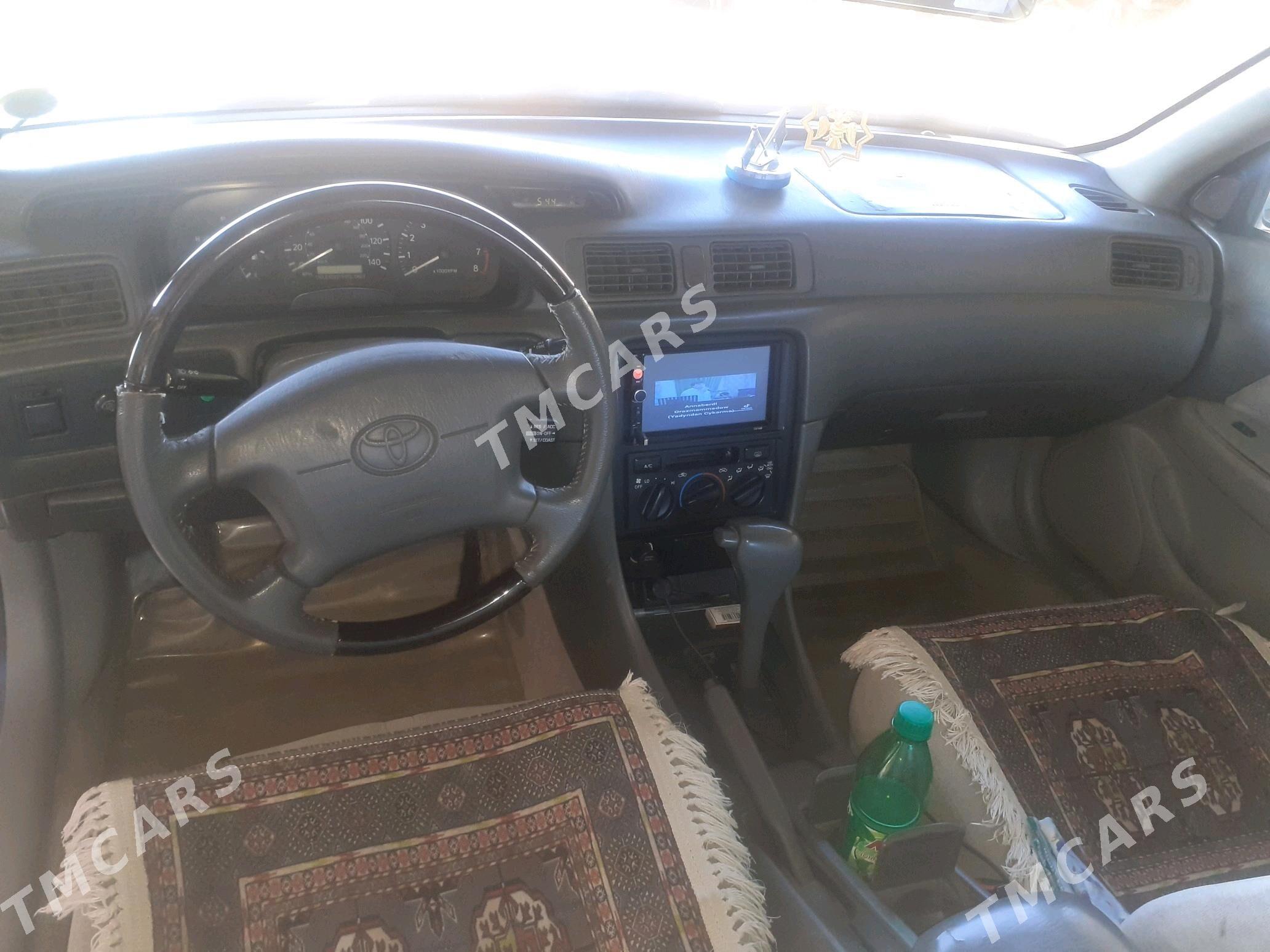 Toyota Camry 1999 - 150 000 TMT - Саят - img 5