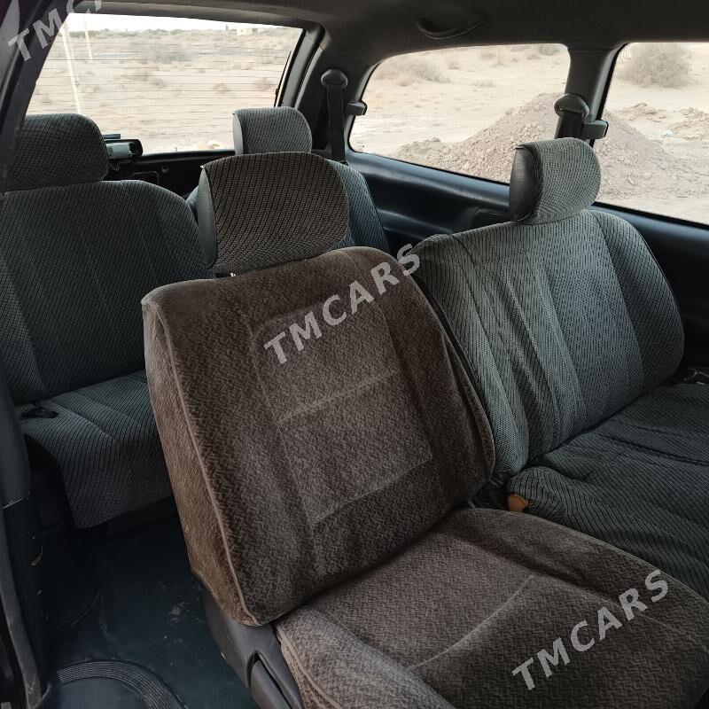 Toyota Previa 1994 - 94 000 TMT - Kerki - img 3