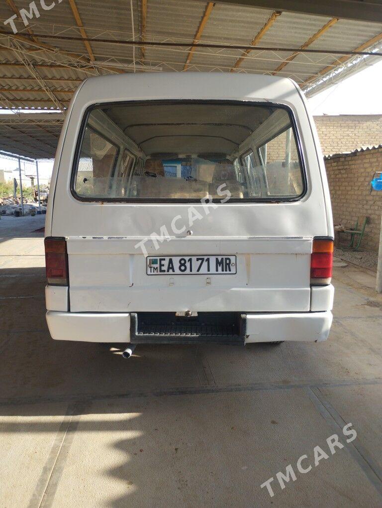 Toyota Hiace 1992 - 36 000 TMT - Mary - img 6
