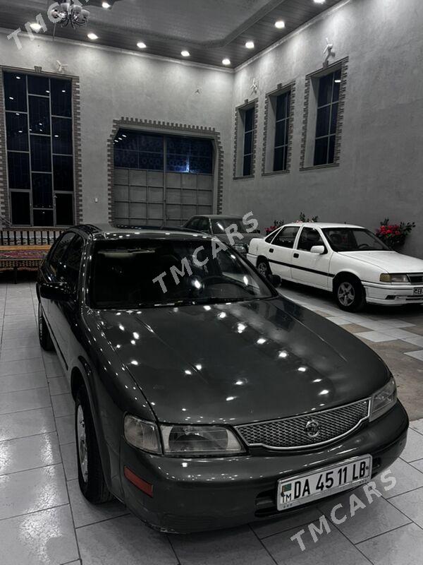 Nissan Maxima 1998 - 50 000 TMT - Туркменабат - img 5