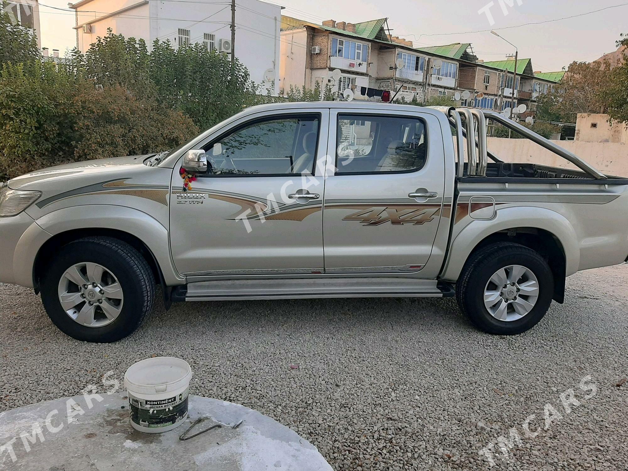 Toyota Hilux 2015 - 450 000 TMT - Balkanabat - img 5