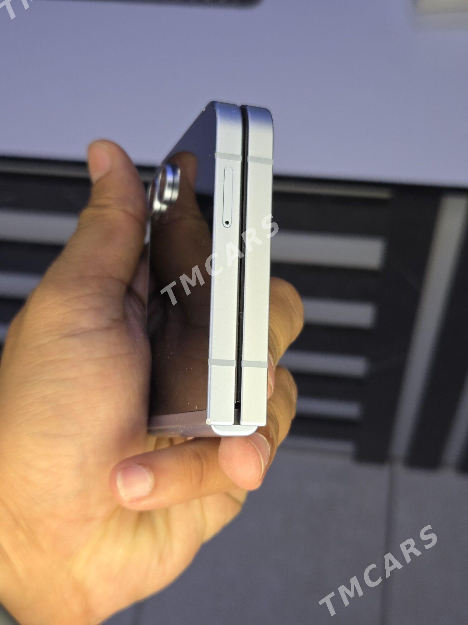 Galaxy Z Flip 6  12/256gb - Мары - img 8