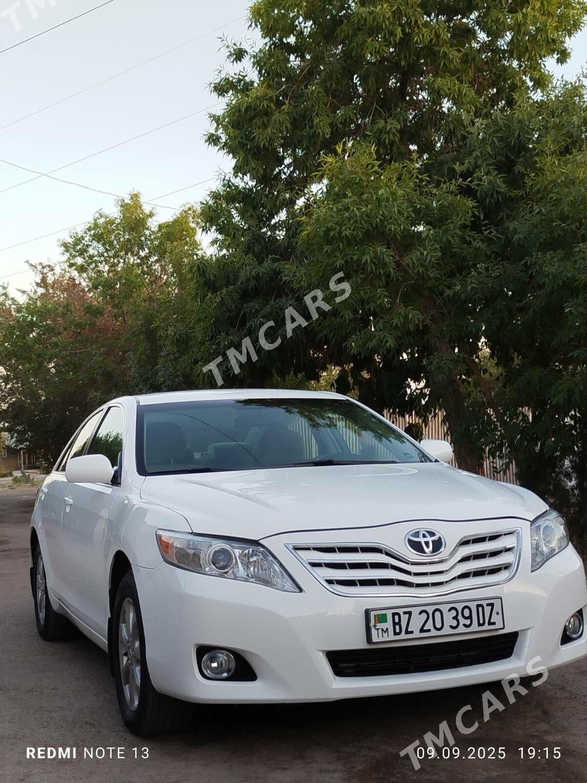 Toyota Camry 2010 - 225 000 TMT - Губадаг - img 9
