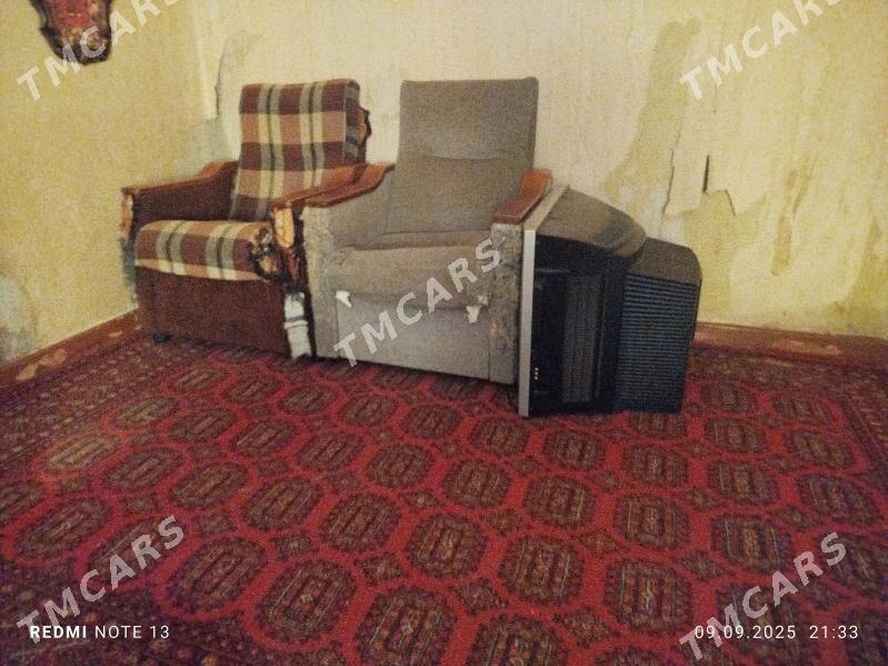 Ulanylan kresla we telewizor - 10 mkr - img 1