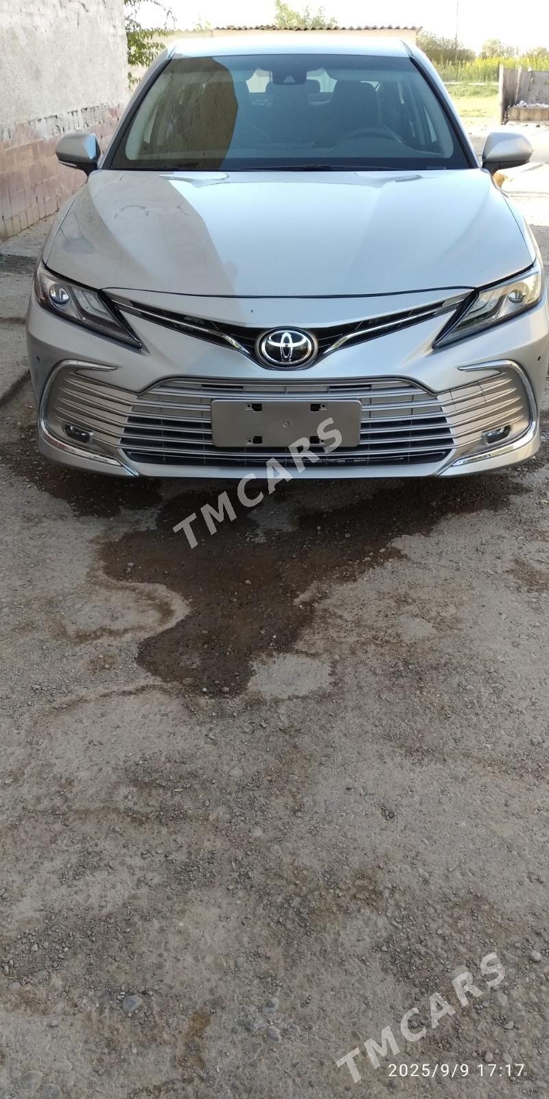 Toyota Camry 2022 - 375 000 TMT - Мары - img 8