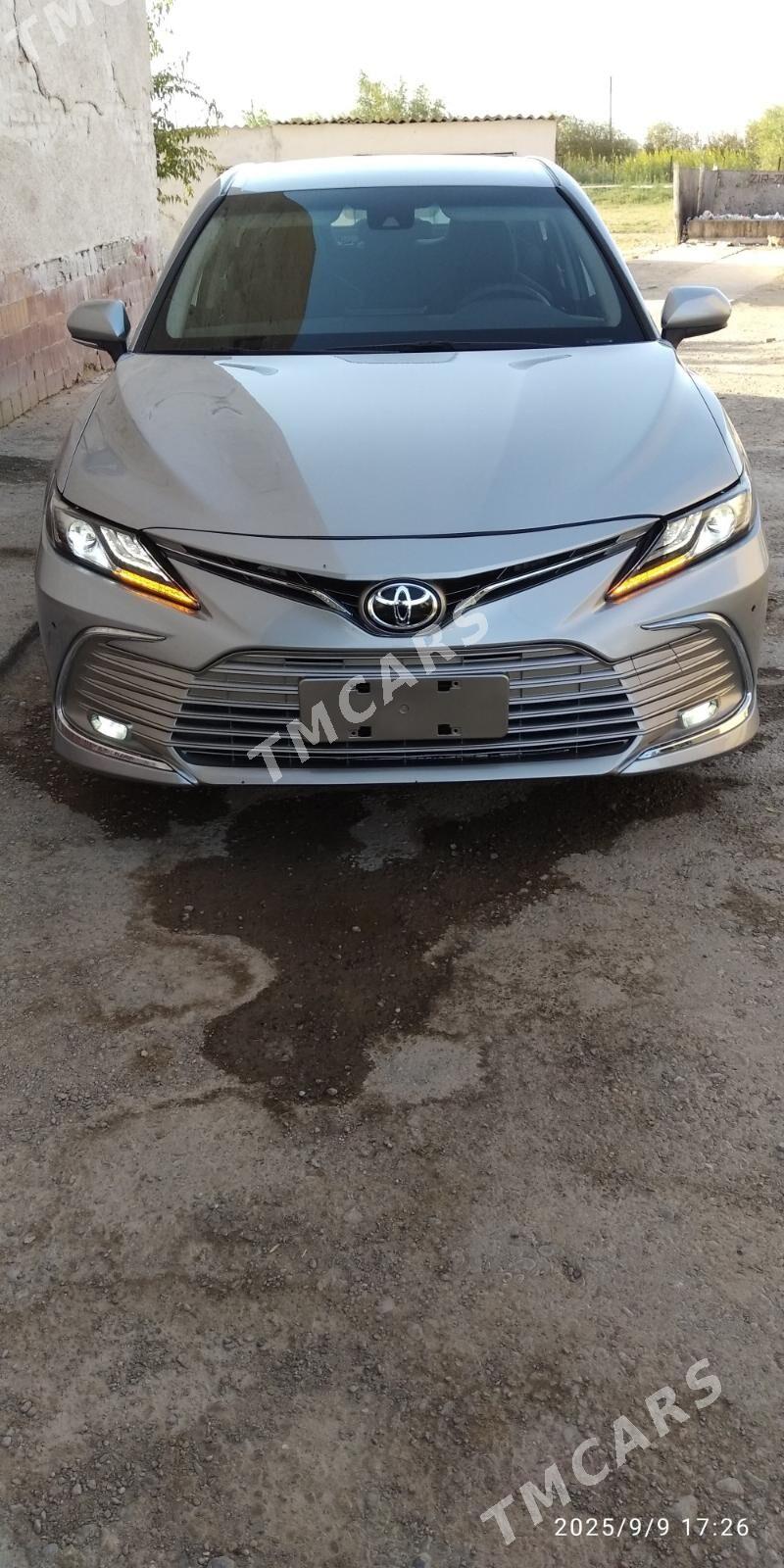 Toyota Camry 2022 - 375 000 TMT - Мары - img 5