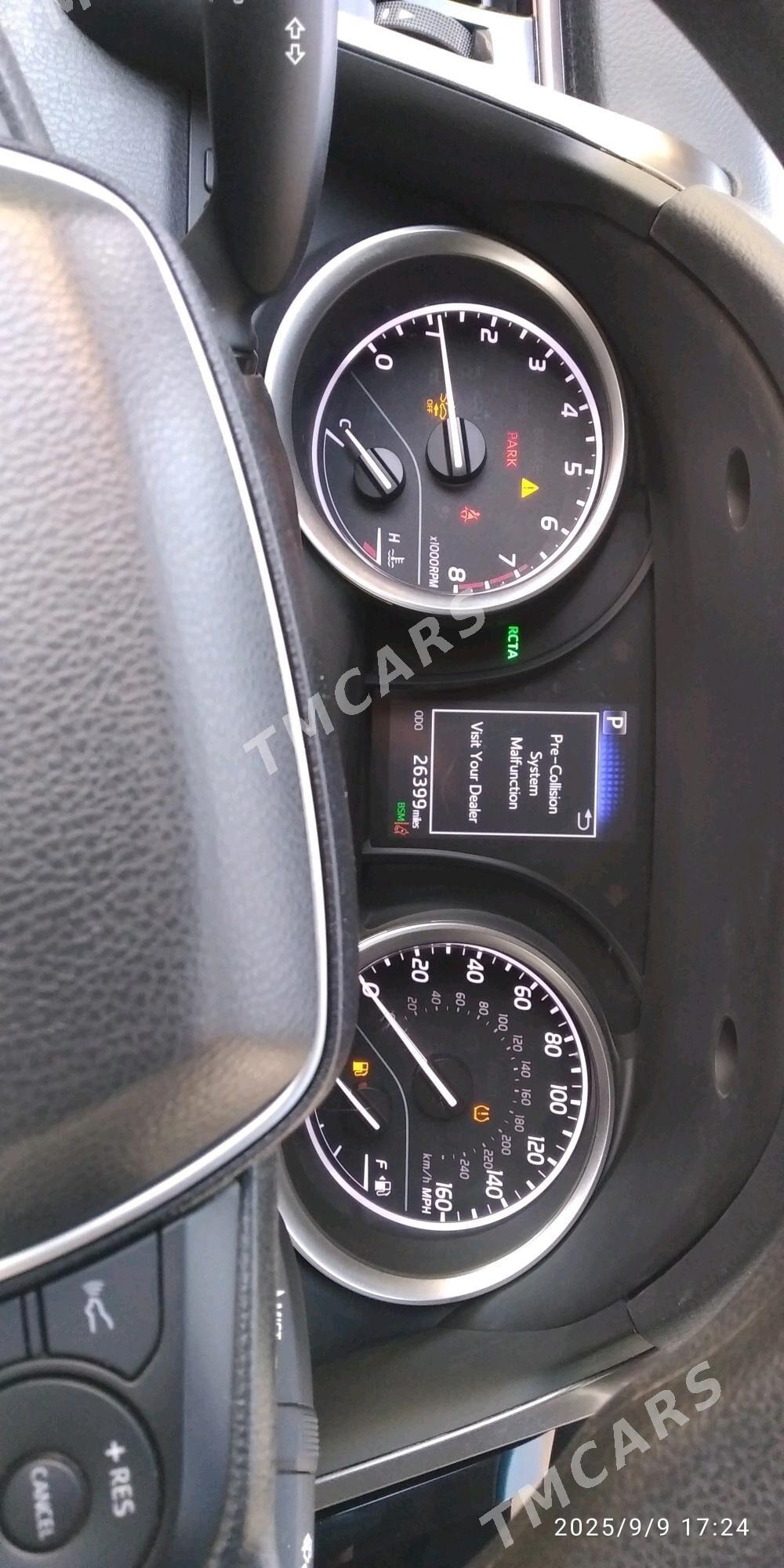 Toyota Camry 2022 - 375 000 TMT - Мары - img 9