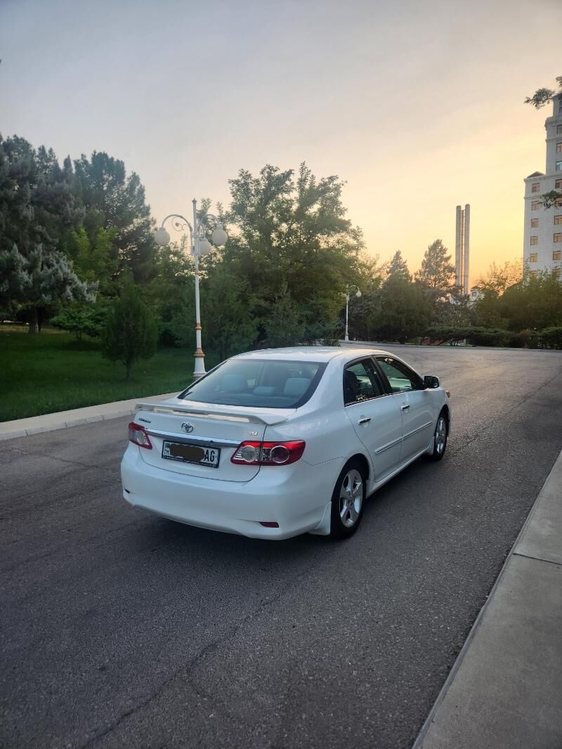 Toyota Corolla 2011 - 152 000 TMT - Aşgabat - img 1