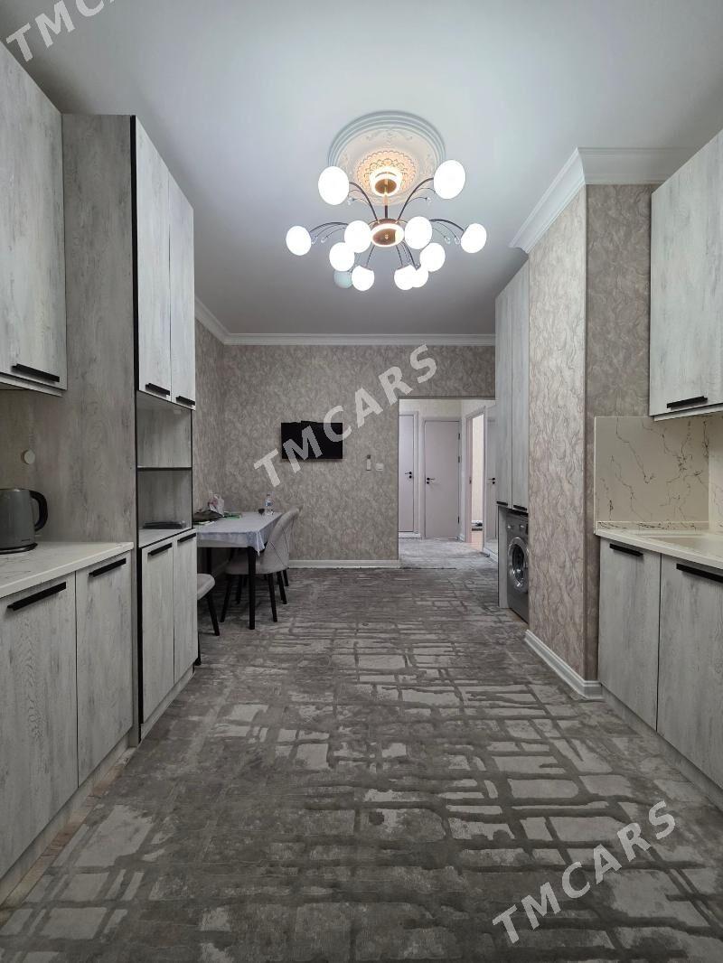 Mir2/4. 9/4. 2Kom. 65m² - Parahat 2 - img 1