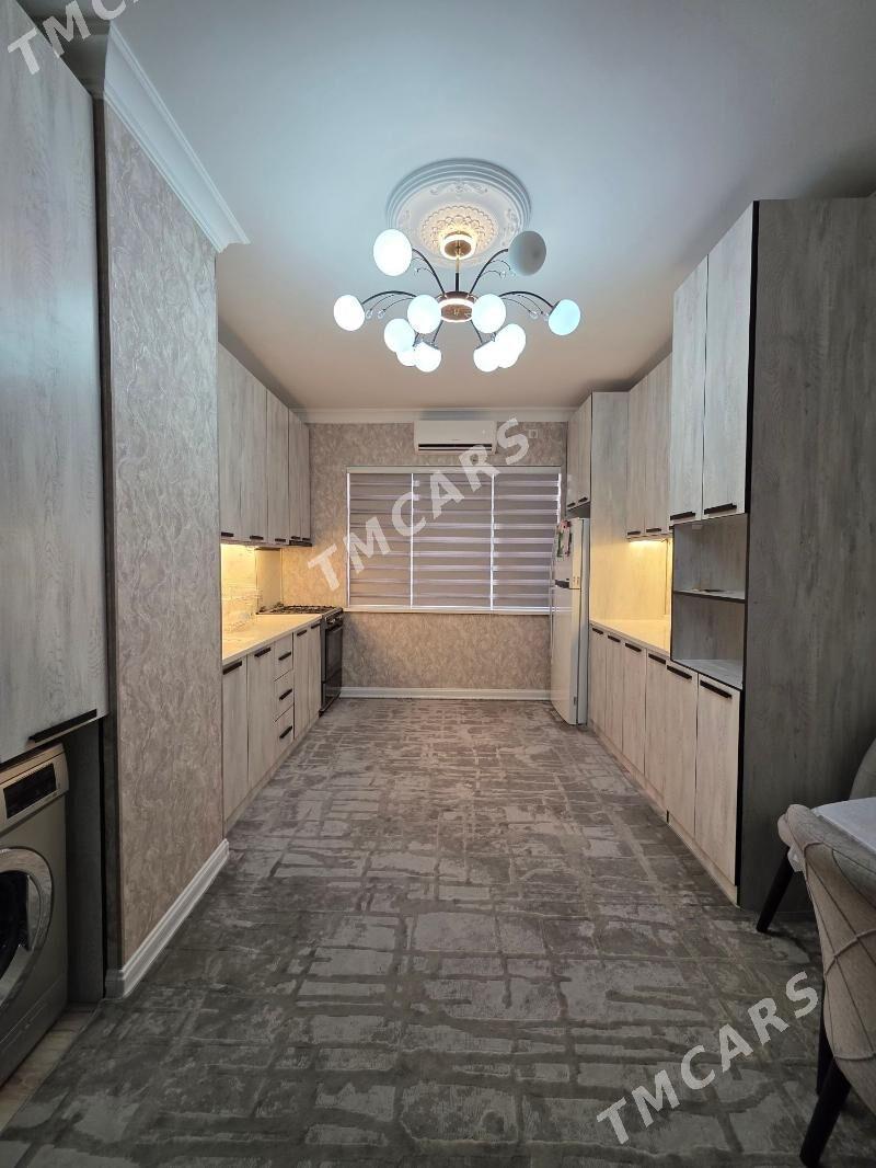 Mir2/4. 9/4. 2Kom. 65m² - Parahat 2 - img 2