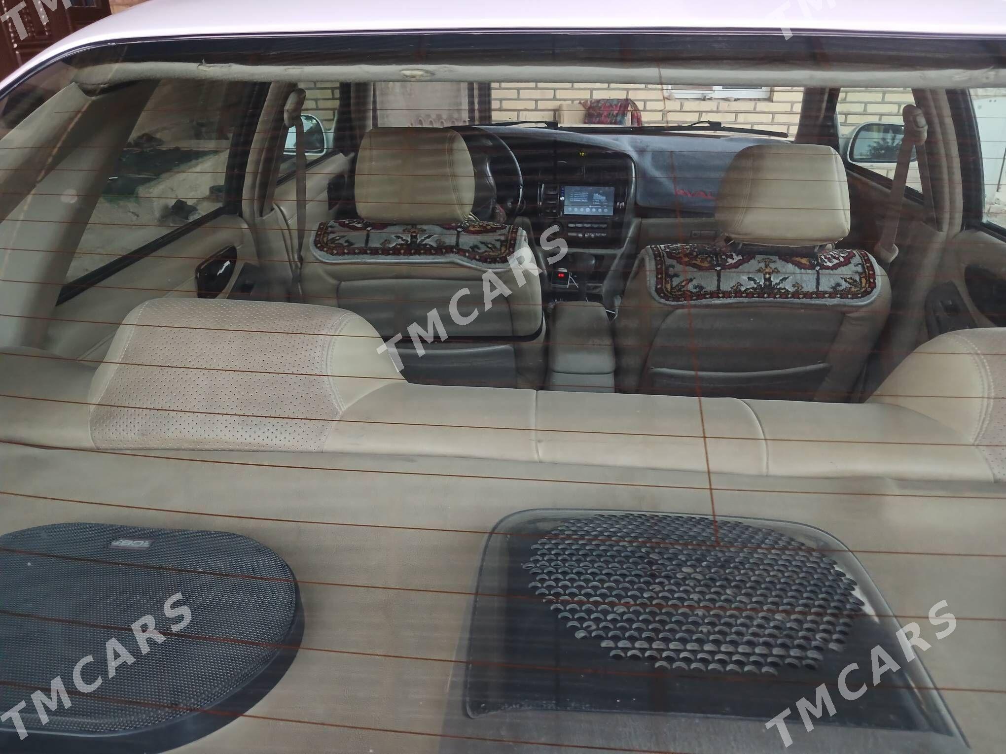 Toyota Avalon 1998 - 130 000 TMT - Мары - img 7