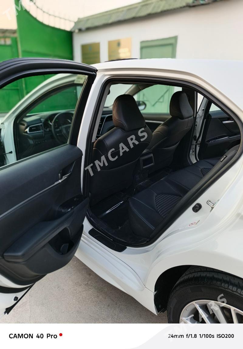 Toyota Camry 2018 - 315 000 TMT - Aşgabat - img 3