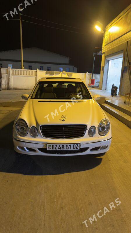 Mercedes-Benz E320 2003 - 120 000 TMT - Дашогуз - img 6