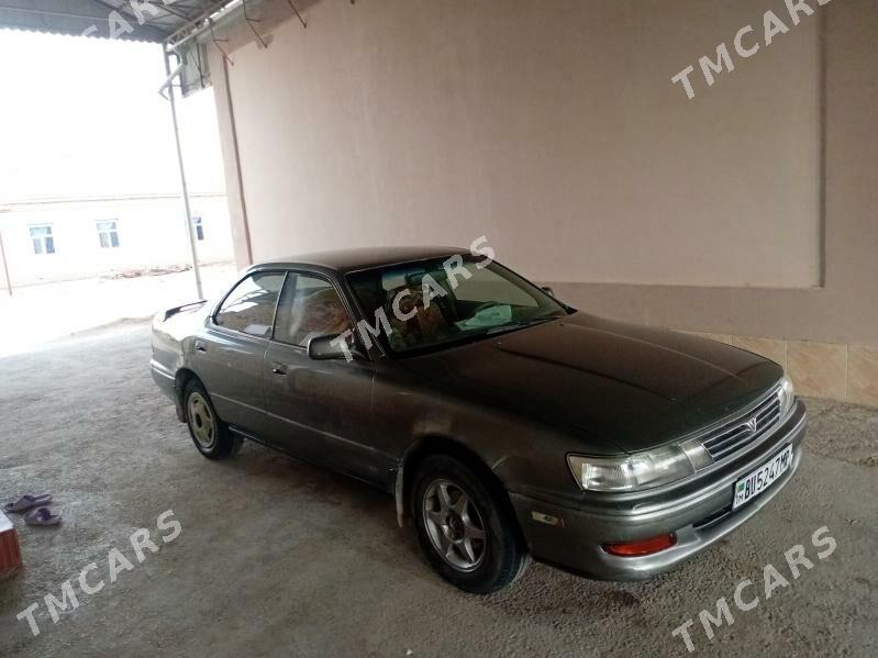 Toyota Camry 1993 - 40 000 TMT - Мургап - img 2